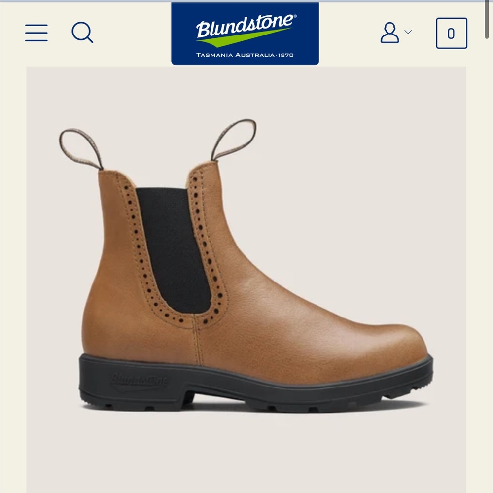 Blundstone Women’s Boots. AU 6. US Women’s 9! Brand new without box.